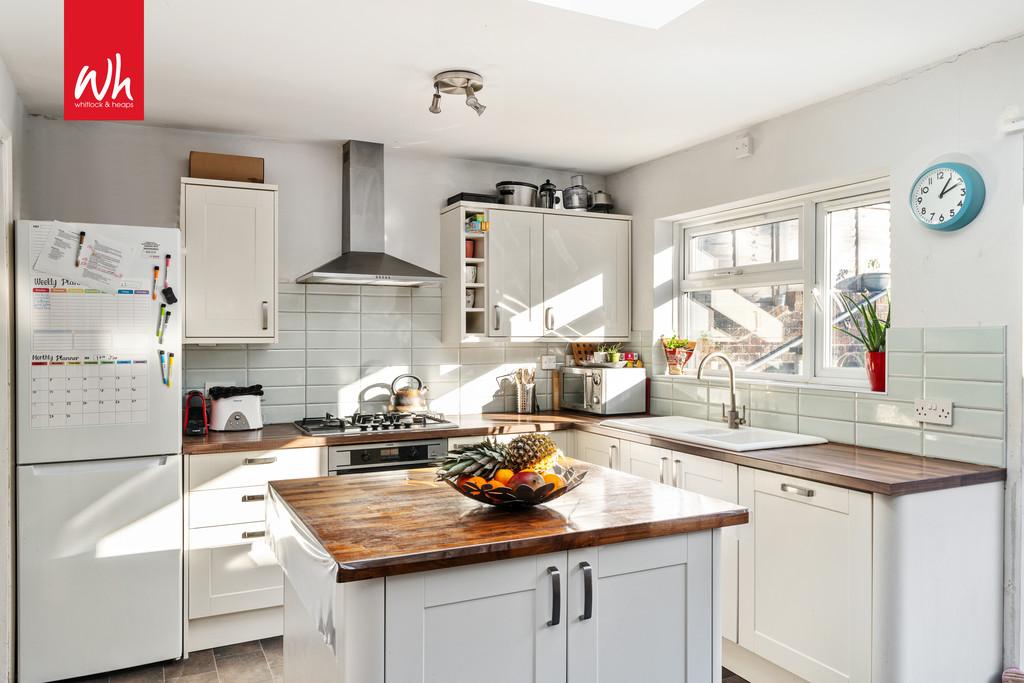Greenfield Crescent, Brighton 4 bed semidetached house for sale £500,000