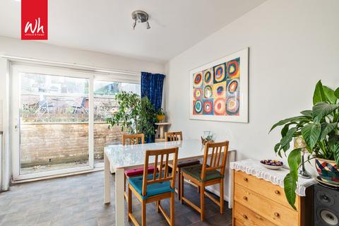 4 bedroom semi-detached house for sale, Greenfield Crescent, Brighton