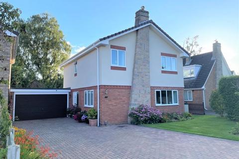 4 bedroom detached house for sale, The Orchard, Wolverhampton WV7