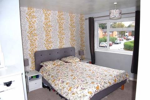3 bedroom terraced house for sale, Ash Grove, Wolverhampton WV7