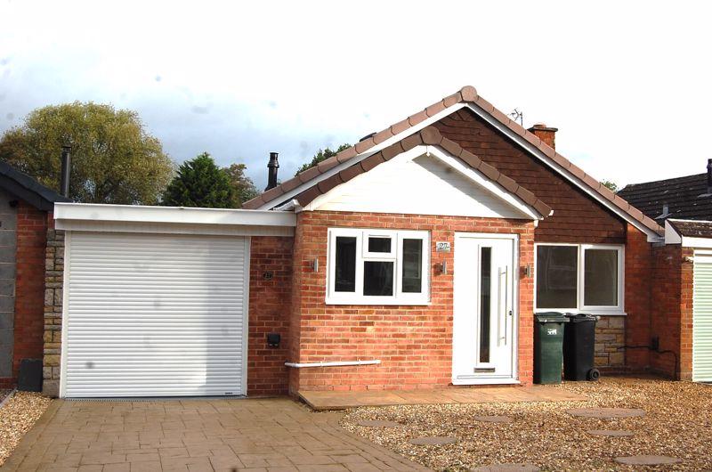 Bushfield Road, Wolverhampton WV7 3 bed bungalow £380,000