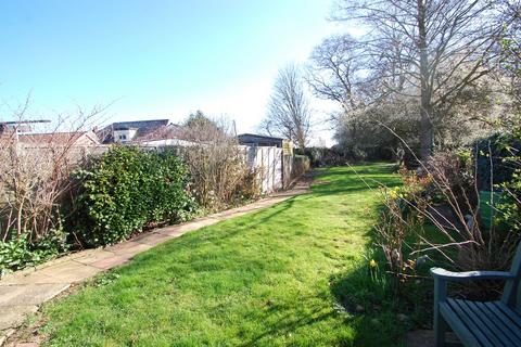 74 Chapel Road, Tiptree, Colchester, CO5 0HP
