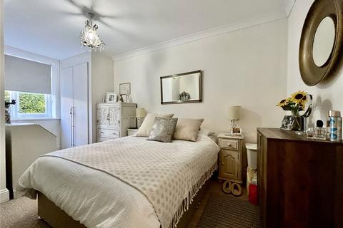 Flat 2, Haydon Gardens, 2 Haydon Road, Poole, BH13 6JB