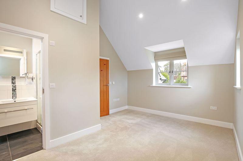 Guest bedroom
