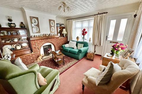 39 Guildford Road, Frimley Green, Camberley, GU16 6NN