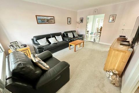 3 Gloucester Close, Frimley Green, Camberley, GU16 6LT