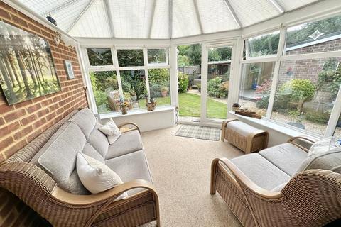 29 Cross Lane, Frimley Green, Camberley, GU16 6LP