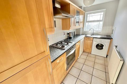 2 bedroom apartment for sale, Drifters Drive, Camberley GU16