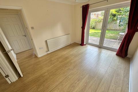 1 Gloucester Close, Frimley Green, Camberley, GU16 6LT