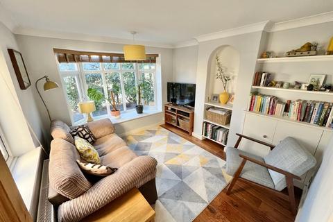 14 Guildford Road, Frimley Green, Camberley, GU16 6NP