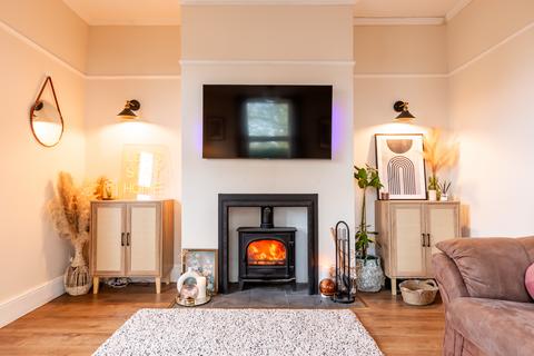 110 Tuffley Avenue, Gloucester, GL1 5NS