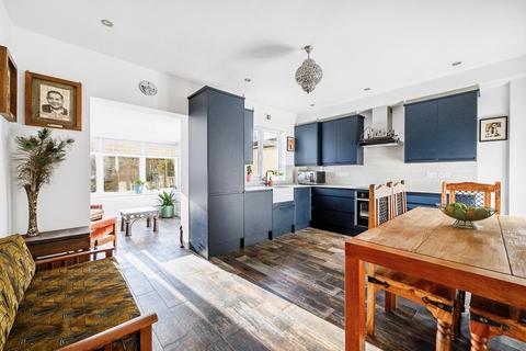 17 Nightingale Road, London, W7 1DG