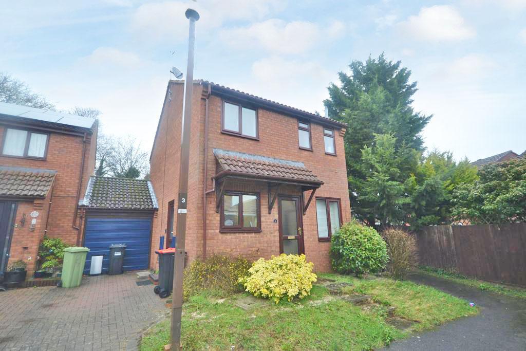 Bradwell, Milton Keynes MK13 3 bed semidetached house to rent £1,395