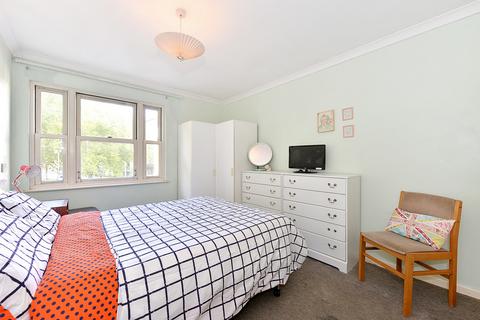1 bedroom apartment for sale, Tysson House, London E9