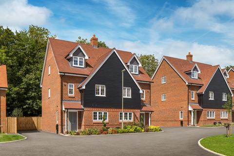 3 bedroom semi-detached house for sale, Plot 86, The Burleigh at Bishop's Gardens, Winchester Road PO17