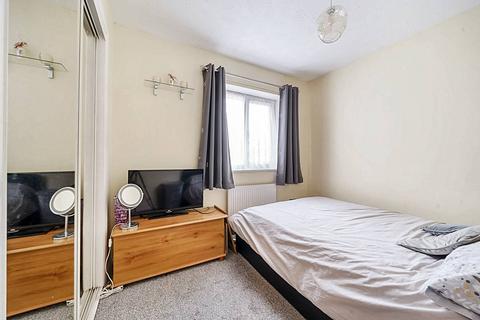 56 Eagle Close, Waltham Abbey, EN9 3NA