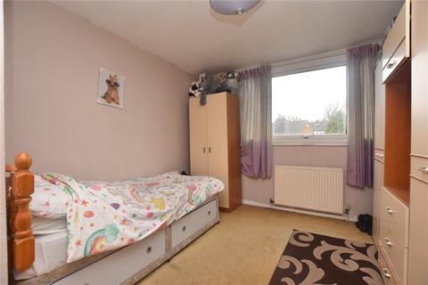 4 bedroom bungalow for sale, Croft House Gardens, Morley, Leeds, West Yorkshire