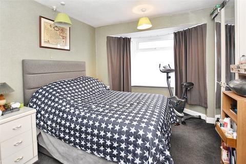 3 bedroom semi-detached house for sale, Lawrence Road, Leeds