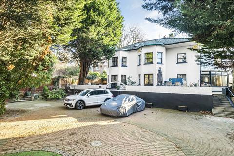 5 bedroom detached house for sale, Crown Street, Harrow on the Hill Village Conservation Area