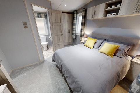 2 bedroom bungalow for sale, Chivenor Parks, Chivenor, Devon, EX31