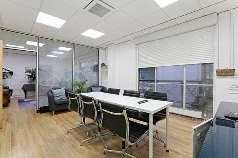 Office to rent - Crosby Row, London SE1