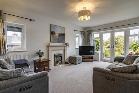 2 Broad Close, Woodborough, Nottingham, NG14 6BY