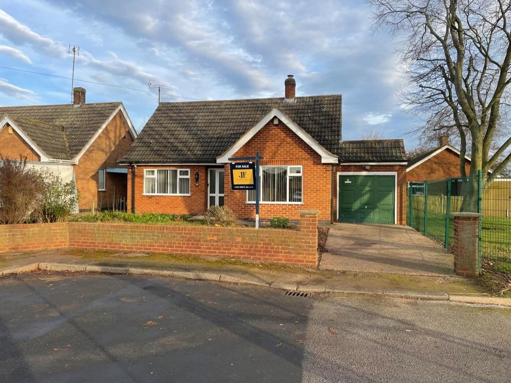 Branston Avenue Newark Ng22 3 Bed Detached Bungalow £249 950