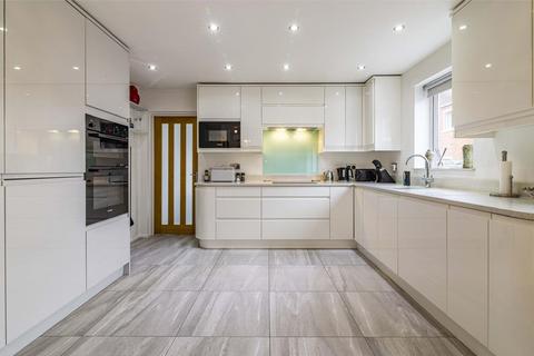 4 Marrison Way, Southwell, NG25 0ED