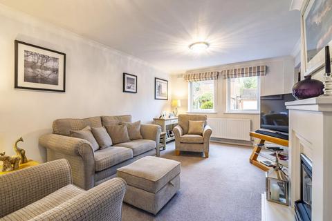 4 Marrison Way, Southwell, NG25 0ED