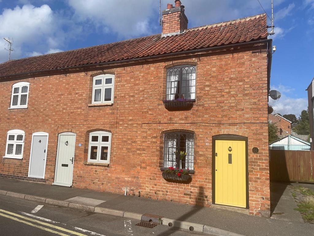 Westgate, Southwell NG25 2 bed end of terrace house for sale £225,000