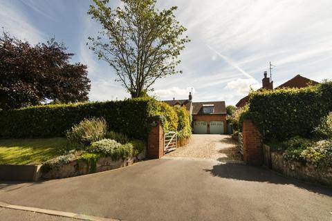 4 bedroom detached house for sale, Broomfield Lane, Farnsfield Newark NG22