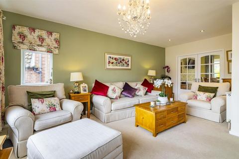 1 Hillside Drive, Southwell, NG25 0JZ