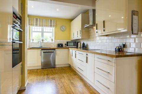 1 Hillside Drive, Southwell, NG25 0JZ