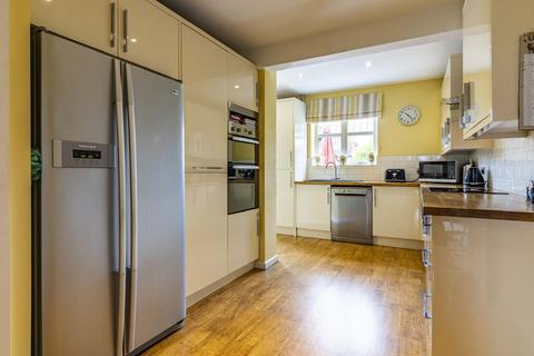 1 Hillside Drive, Southwell, NG25 0JZ