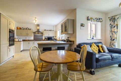 7 Ash Grove, Farnsfield, Newark, NG22 8FY