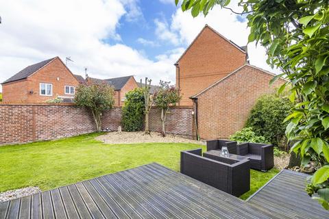 4 bedroom detached house for sale, Powell Court, Farnsfield NG22