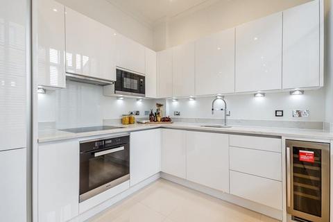 1 bedroom apartment to rent, Rainville Road, London W6
