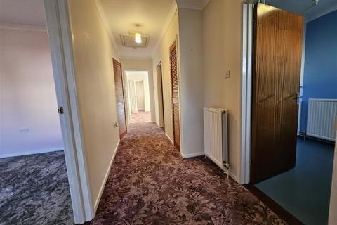 74 Penmere Road, St Austell, PL25 3PE