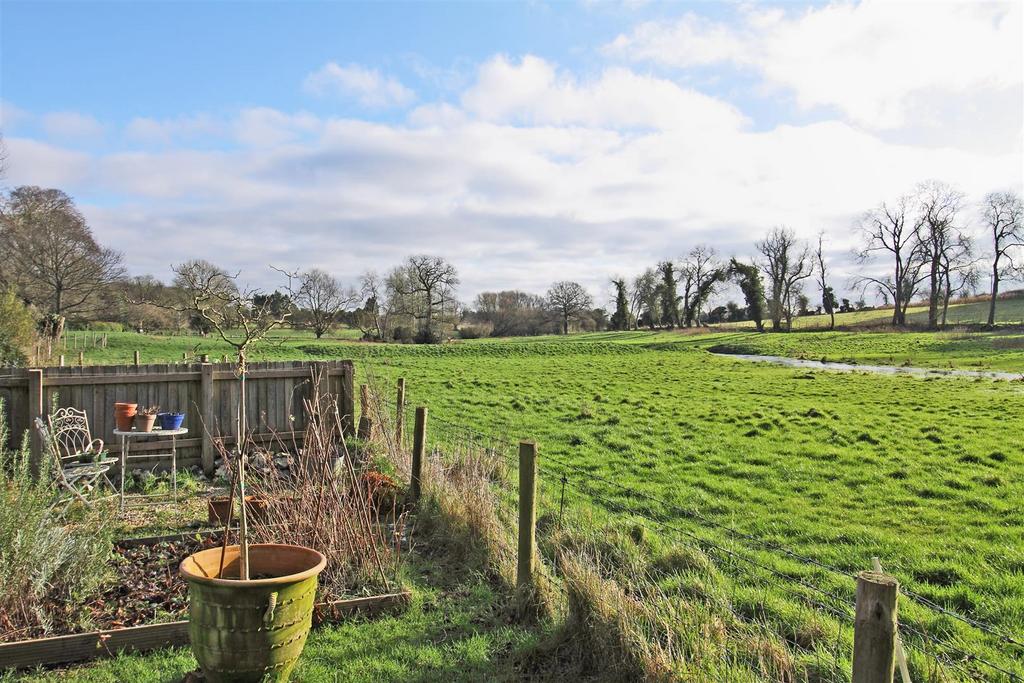 Jasmine Cottage - View
