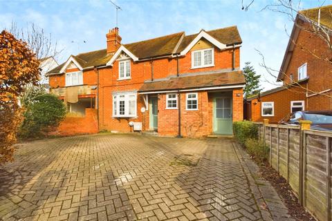4 bedroom semi-detached house for sale - Hyde End Lane, Ryeish Green, Reading, Berkshire, RG7