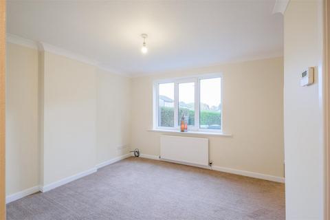 2 bedroom apartment for sale, Portland Close, Lindley, Huddersfield, HD3