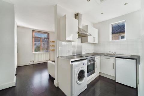 3 bedroom maisonette for sale - Tynemouth Road, Tooting Borders