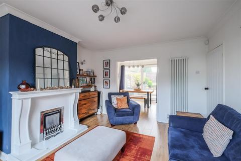 3 bedroom semi-detached house for sale - Stoney Lane, Longwood, Huddersfield, HD3