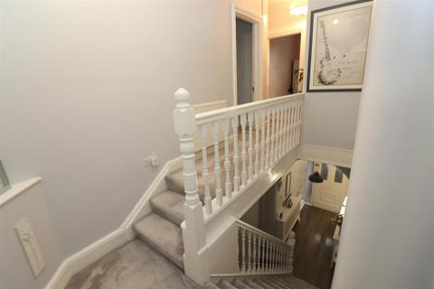 2 bedroom apartment for sale, Newton Road, Rushden NN10