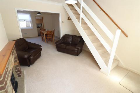 7 Station Road, Irchester, Wellingborough, NN29 7EH