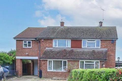 4 bedroom semi-detached house for sale, Manfield Gardens, Clacton-On-Sea CO16