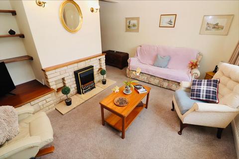 1 Barnwell Drive, Rushden, NN10 9HW