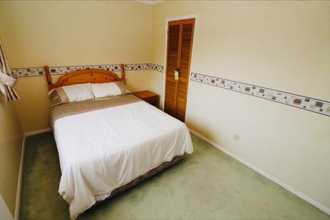 1 Barnwell Drive, Rushden, NN10 9HW