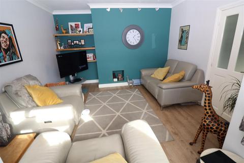 14 Blenheim Close, Rushden, NN10 9JA