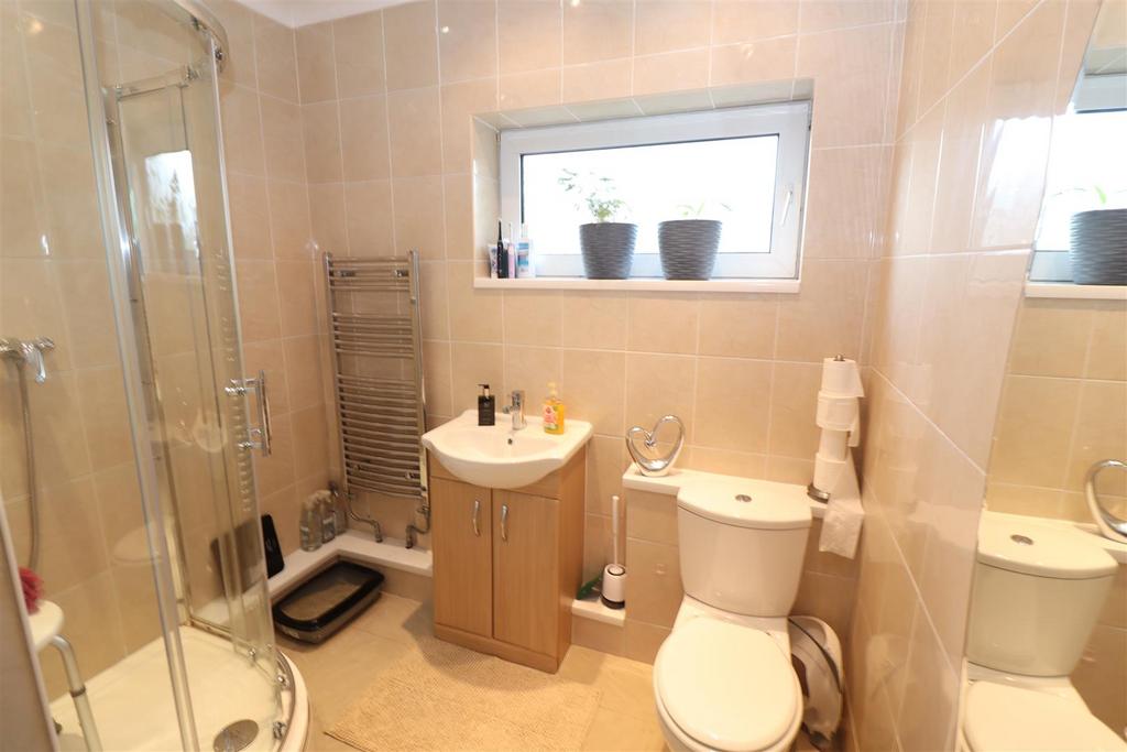 Shower Room / WC